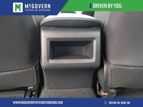 Used 2021 Toyota Camry LE FWD image 21