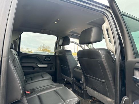Used 2016 Chevrolet Silverado 2500 LT w/ Midnight Edition AWD/4WD image 28
