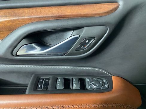 Certified 2023 GMC Yukon XL Denali Ultimate image 13