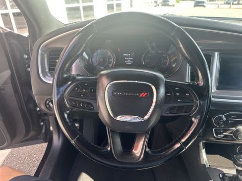 Used 2022 Dodge Charger SXT w/ Blacktop Package RWD image 11