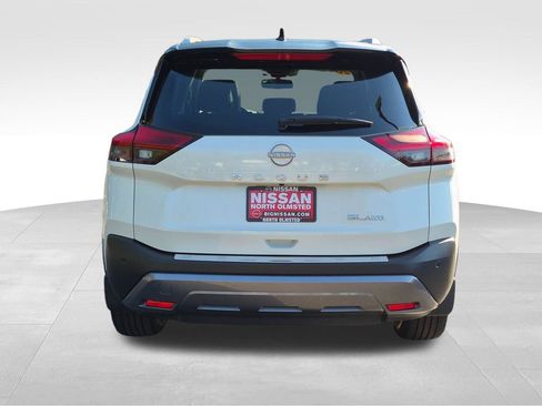 Used 2023 Nissan Rogue SL AWD/4WD image 9