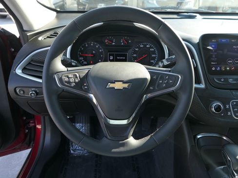 Used 2023 Chevrolet Malibu LT w/ Sport Edition image 18