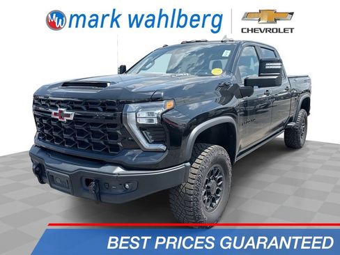 Used 2024 Chevrolet Silverado 2500 ZR2 w/ ZR2 Bison Edition AWD/4WD image 1