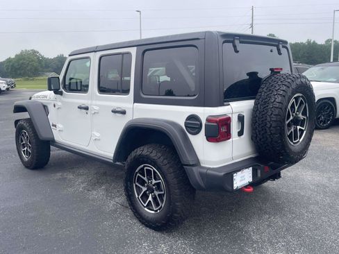 Used 2026 Jeep Wrangler Unlimited Rubicon AWD/4WD image 6