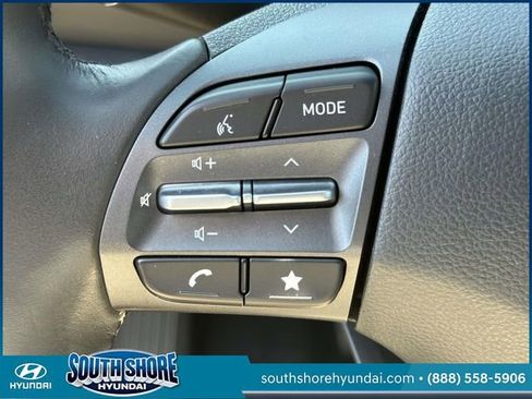 Certified 2023 Hyundai Kona SEL w/ Convenience Package image 23