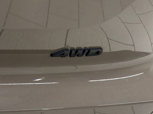 Used 2024 Nissan Pathfinder Rock Creek AWD/4WD image 35