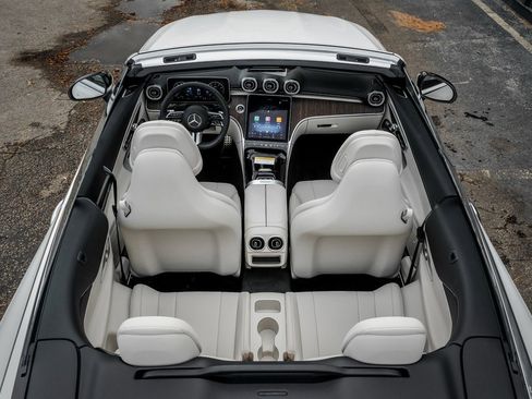 New 2026 Mercedes-Benz CLE 300 4MATIC Cabriolet image 6