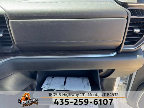 Used 2024 Chevrolet Silverado 2500 LT AWD/4WD image 39