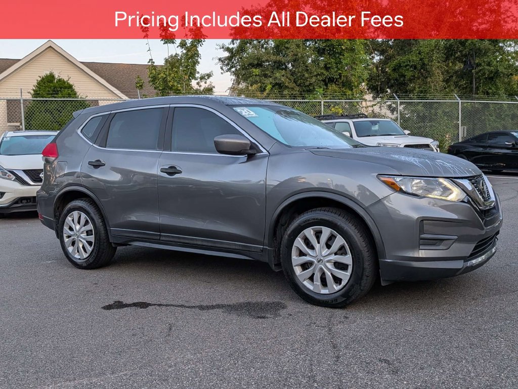 Used 2020 Nissan Rogue S FWD image 2