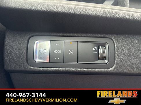 Certified 2024 Chevrolet Traverse LT w/ Midnight/Sport Edition FWD image 15