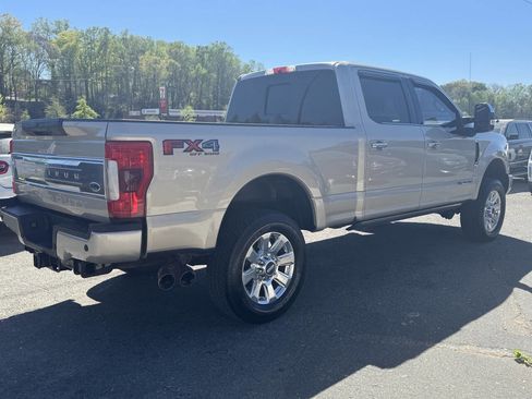 Used 2017 Ford F250 Platinum w/ Platinum Ultimate Package AWD/4WD image 5