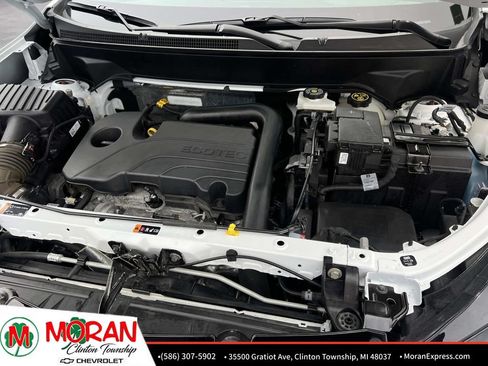Certified 2024 Chevrolet Equinox RS FWD image 12