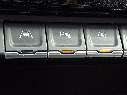 Used 2025 GMC Sierra 1500 Denali w/ Technology Package image 25