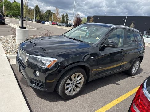 Used 2017 BMW X3 xDrive28i AWD/4WD image 1
