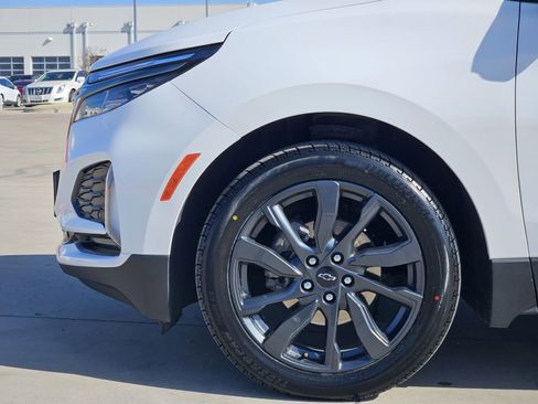 Certified 2022 Chevrolet Equinox RS image 12