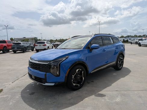 Certified 2026 Kia Sportage SX FWD image 4