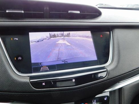 Used 2020 Cadillac XT5 Premium Luxury image 38