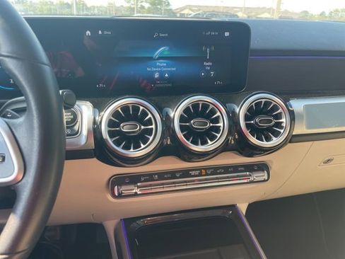 Used 2023 Mercedes-Benz GLB 250 GLB 250 image 20