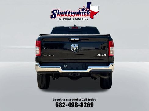 Used 2020 RAM 1500 Big Horn AWD/4WD image 7