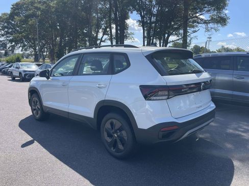 New 2026 Volkswagen Taos S FWD image 5