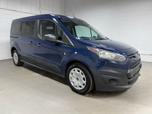 Used 2018 Ford Transit Connect XL image 3