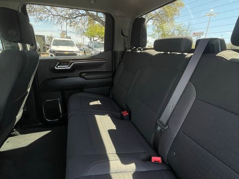 Used 2025 Chevrolet Silverado 1500 LT image 24