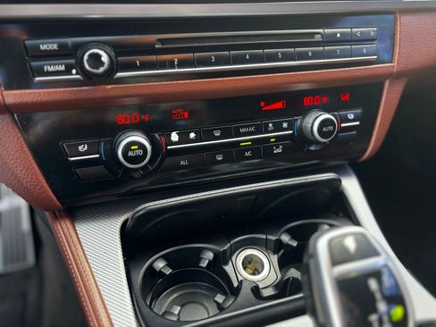 Used 2013 BMW 528i Sedan image 19