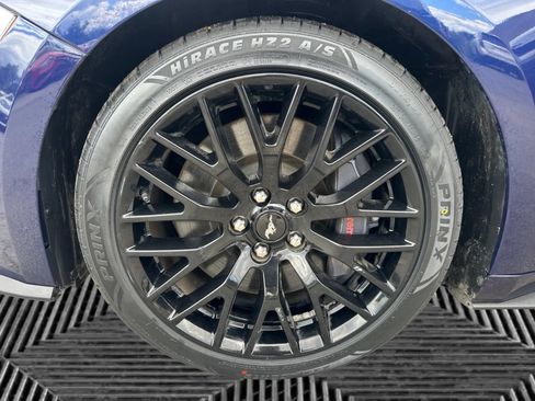 Used 2020 Ford Mustang GT Premium w/ GT Performance Package RWD image 12
