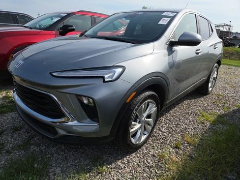 Used 2024 Buick Encore GX Preferred image 1
