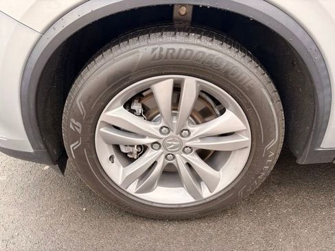 Used 2023 Acura MDX SH-AWD image 9