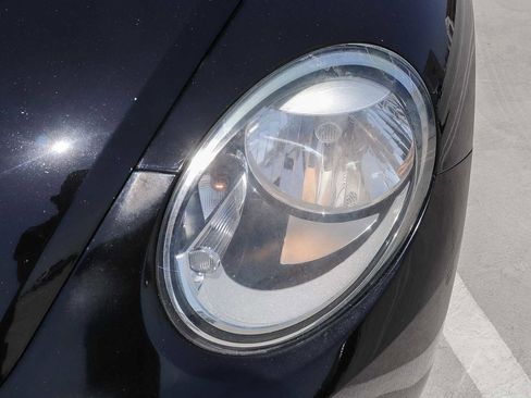 Used 2016 Volkswagen Beetle 1.8T SE image 8