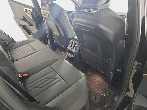 Used 2025 BMW X3 xDrive30i w/ Convenience Package image 12