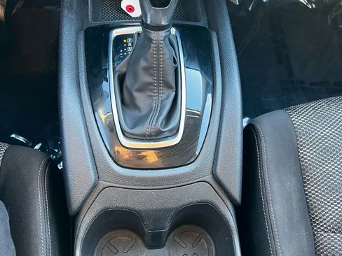 Used 2020 Nissan Rogue Sport SV image 22