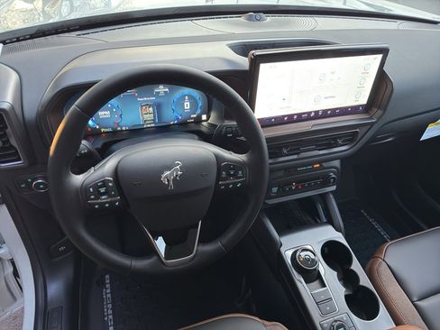 New 2025 Ford Bronco Sport Outer Banks w/ Sasquatch Outer Banks Package image 20