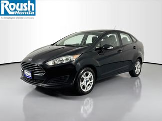 Used 2016 Ford Fiesta SE FWD video 1