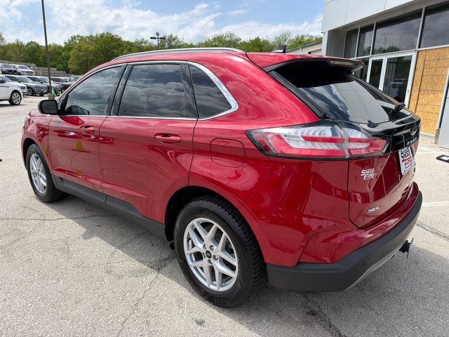 Used 2024 Ford Edge SEL w/ Convenience Package AWD/4WD image 5