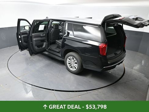 Used 2024 GMC Yukon XL SLT AWD/4WD image 67