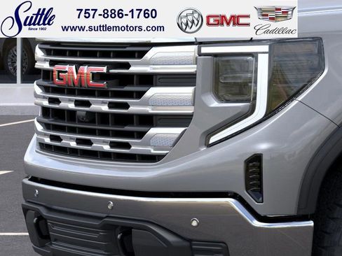 New 2026 GMC Sierra 1500 SLE image 13