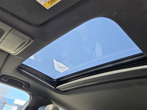 Certified 2024 Honda Civic Sport Touring image 18