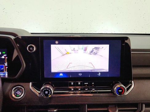 Used 2023 Chevrolet Colorado Trail Boss w/ Advanced Trailering Package AWD/4WD image 18