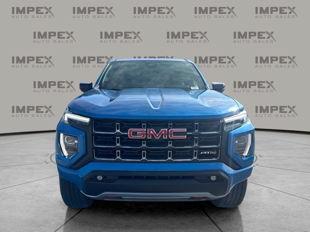 Used 2023 GMC Canyon AT4 w/ Canyon Safety Plus Package AWD/4WD image 8