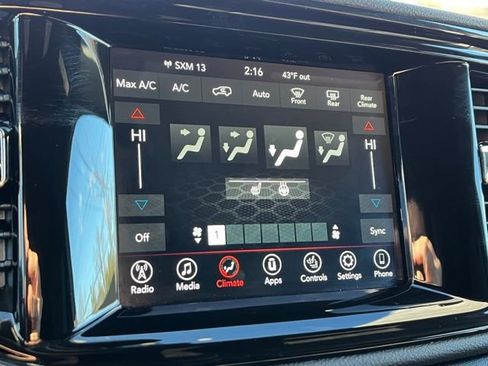 Used 2022 Dodge Durango GT w/ Blacktop Package image 25