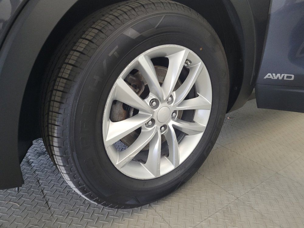 Used 2017 Kia Sorento AWD w/ LX Convenience Package image 31
