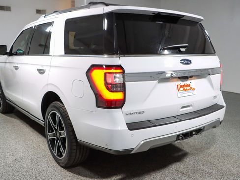 Used 2021 Ford Expedition Limited RWD image 9