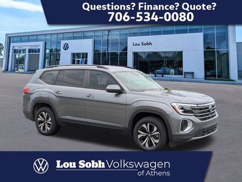 Certified 2024 Volkswagen Atlas SE FWD image 1