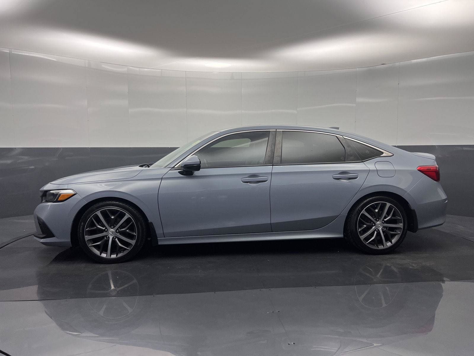 Used 2023 Honda Civic Touring image 30