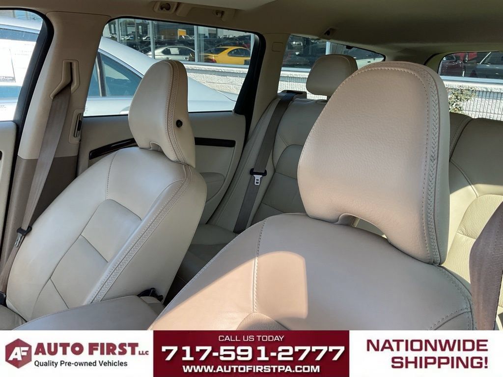 Used 2012 Volvo XC70 T6 AWD/4WD image 8