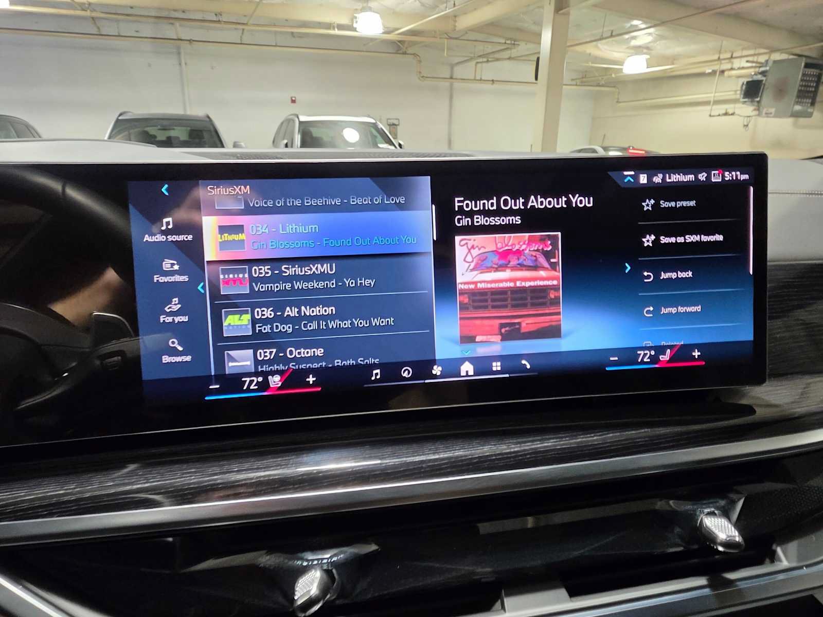 Used 2026 BMW X7 xDrive40i w/ Executive Package AWD/4WD image 30