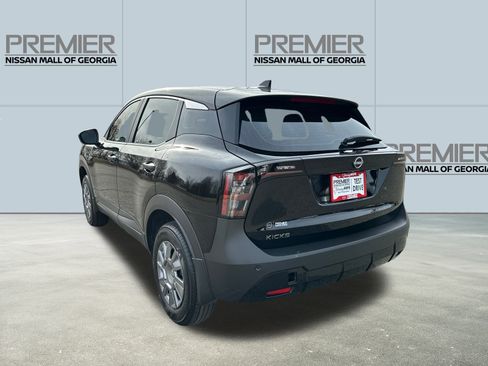 New 2026 Nissan Kicks S image 7