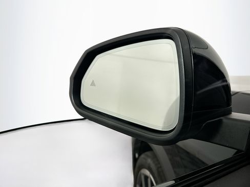 Used 2025 BMW X2 xDrive28i image 16